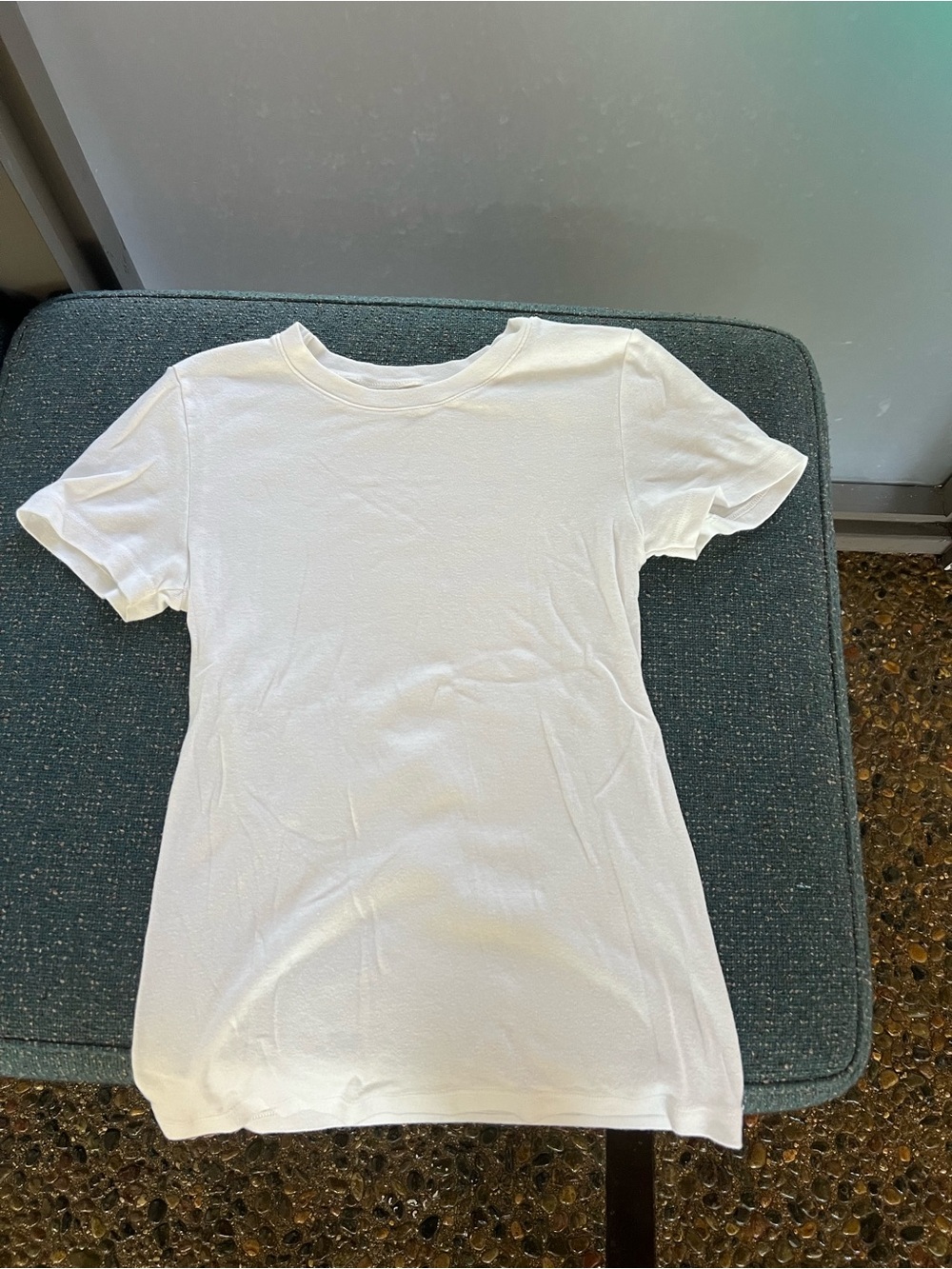 Brandy Melville Cream Short Sleeve Crewneck Tee